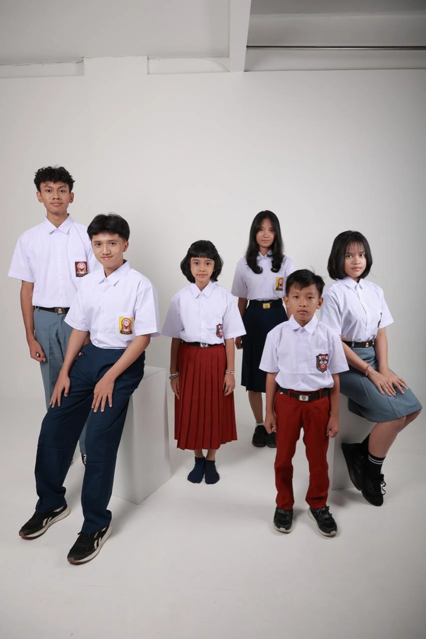 Paket Seragam Lengkap