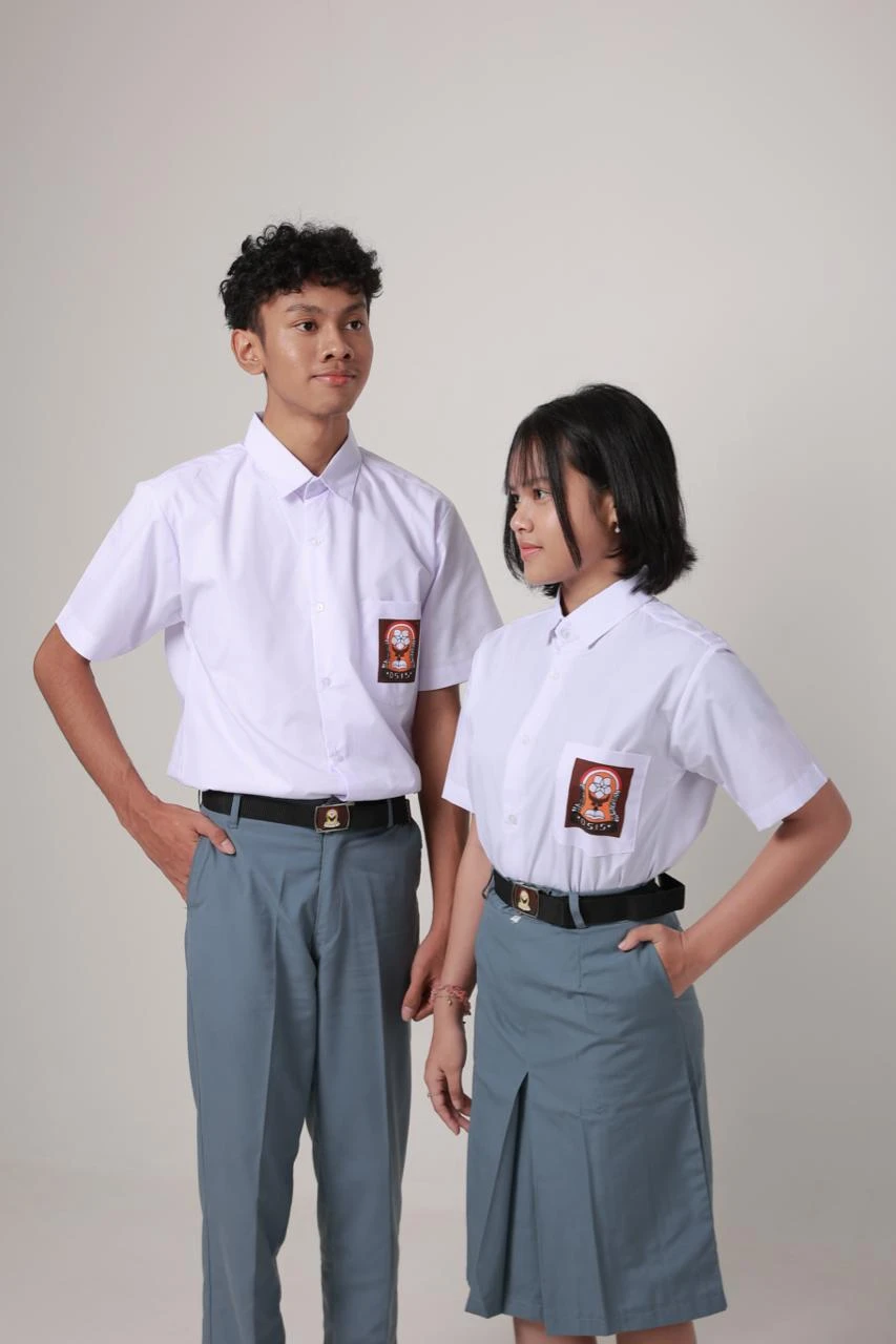 Seragam SMA