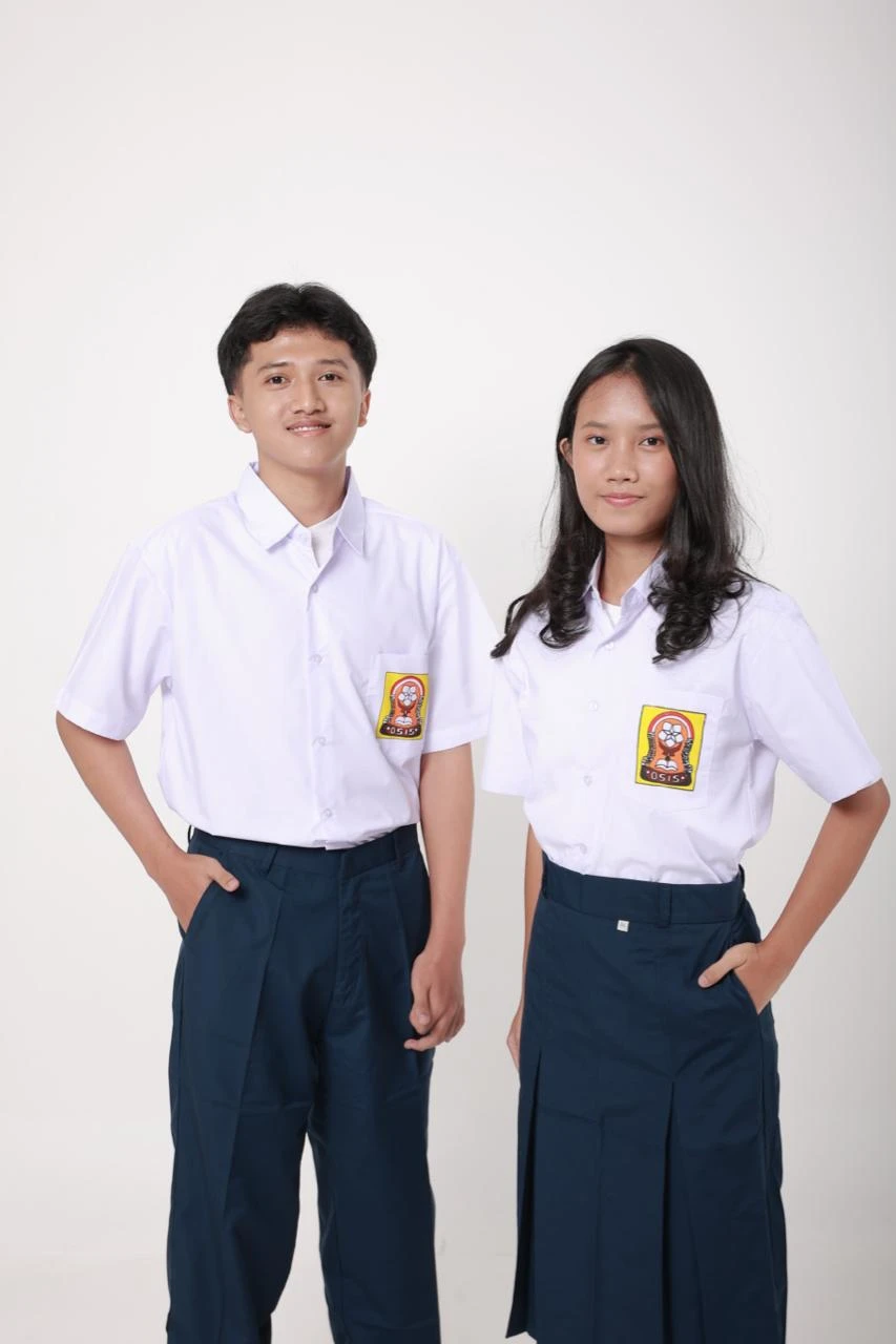 Seragam SMP